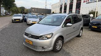 Volkswagen Touran 1.2 TSI MOTOR LOOPT OP 3 CILINDERS picture 2