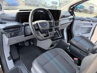 Ford Transit Custom  2.0 D - 125 Kw  L2 AWD Automaat Dubbel Cabine Nieuwste Model . picture 24