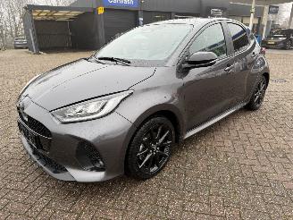 krockskadad bil auto Mazda 2 1.5 - 68 Kw Hybride Homura 2023/6