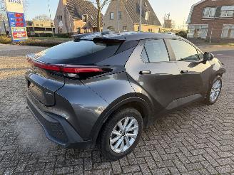 Toyota C-HR 1.8 Hybride picture 13