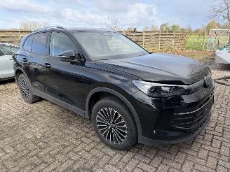 Schadeauto Volkswagen Tiguan 1.5 eTSi Goal 2025/6