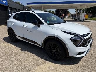 krockskadad bil auto Kia Sportage 1.6 Hybrid 132 Kw AWD  GT-Line automaat 2024/7