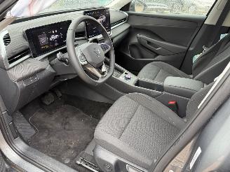 Volkswagen T-Roc 1.5 e-TSi DSG Goal. Nieuwste model picture 28