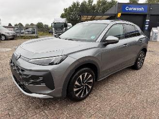 Auto incidentate Volkswagen T-Roc 1.5 e-TSi DSG Goal. Nieuwste model 2026/1