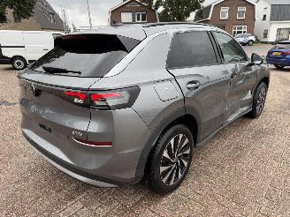 Volkswagen T-Roc 1.5 e-TSi DSG Goal. Nieuwste model picture 17
