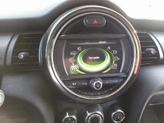 Mini Cooper Mini (F56), Hatchback 3-drs, 2013 1.5 12V Cooper picture 19