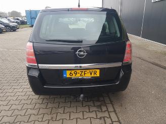 Opel Zafira 1.6 Temptation picture 5
