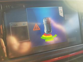 Peugeot 208 1.6 THP GTi picture 42