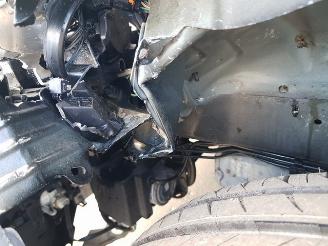 Peugeot 208 1.6 THP GTi picture 13