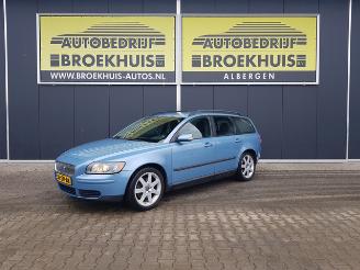 Volvo V-50 2.4 Momentum picture 1