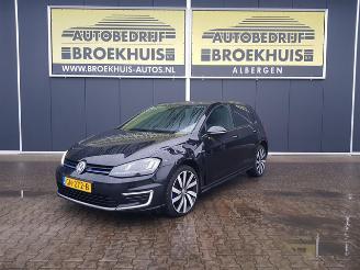 Schadeauto Volkswagen Golf 1.4 TSI GTE 2015/7