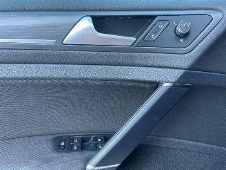 Volkswagen e-Golf e-Golf picture 22