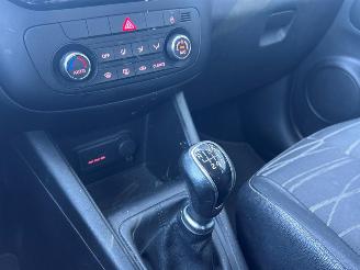 Kia Venga 1.6 CVVT First Edition picture 20