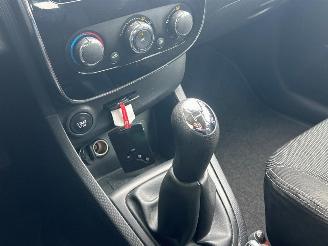 Renault Clio 1.5 dCi ECO Expression picture 17