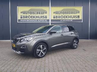 Peugeot 3008 1.2 PureTech Active picture 1