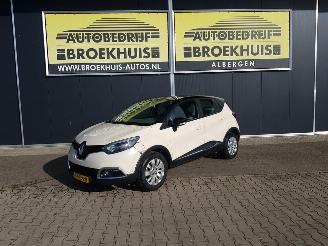 Unfallwagen Renault Captur 0.9 TCe Expression 2014/6