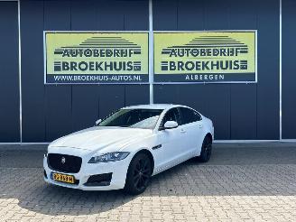 Voiture accidenté Jaguar XF 2.0d Portfolio 2017/7