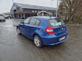 BMW 1-serie 116i picture 2