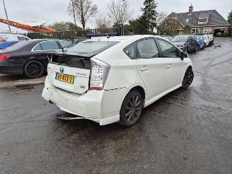 Avarii autoturisme Toyota Prius 1.8 16v Hybrid 2011/1
