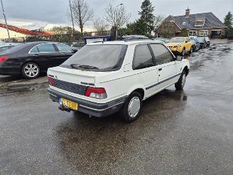 Schadeauto Peugeot 309 1.4 1992/7