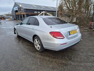 Mercedes E-klasse 200d picture 2