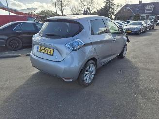 Unfallwagen Renault Zoé R90 2017/1