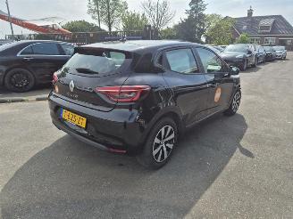 Unfallwagen Renault Clio 1.0 TCe 2023/10