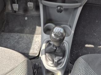 Toyota Aygo 1.0 12v picture 8