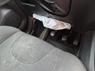 Volvo V-40 2.0 T2 picture 11