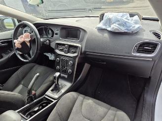 Volvo V-40 2.0 T2 picture 9