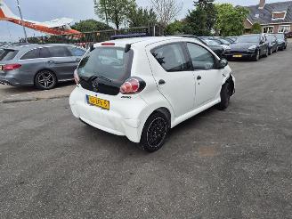 skadebil auto Toyota Aygo 1.0 12v 2012/10