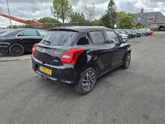 uszkodzony samochody osobowe Suzuki Swift 1.2 Hybrid 2021/6