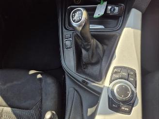 BMW 3-serie 320i picture 11