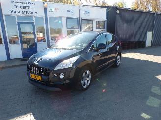 Peugeot 3008 1.6 VTi Premi Tre picture 1
