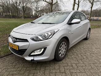 Voiture accidenté Hyundai I-30  2014/1
