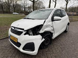 Damaged car Peugeot 108  2015/1