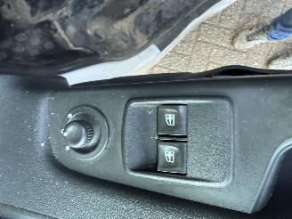 Opel Vivaro  picture 14