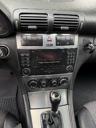 Mercedes C-klasse 220 CDI picture 16