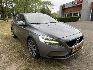 Volvo V-40  picture 7