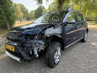 uszkodzony samochody osobowe Dacia Sandero  2017/1