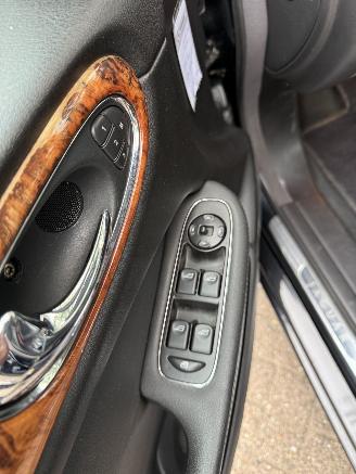 Jaguar XJ  picture 12