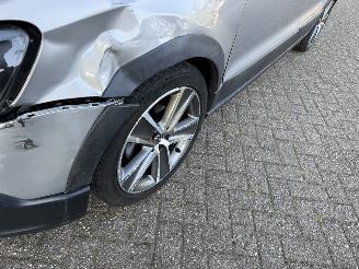 Volkswagen CrossPolo  picture 14