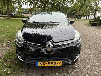 Renault Clio  picture 8