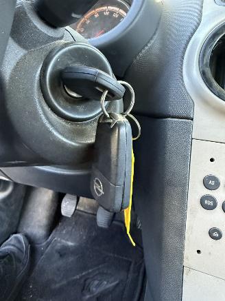 Opel Corsa  picture 12