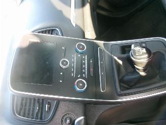 Renault Grand-scenic 1.8 Dci Corporate Edition picture 29