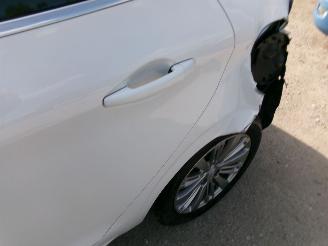 Peugeot 208 1.2 Allure 5 DRS picture 16