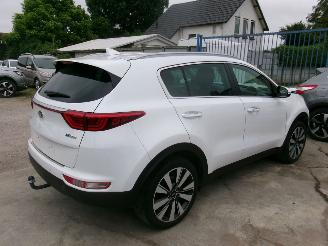 Kia Sportage 1.7 CRDI Lounge picture 4