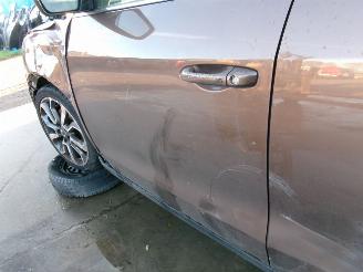 Ssang yong Tivoli 1.6 Automaat XLV picture 12