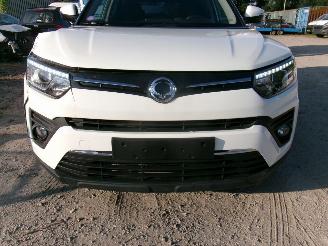 Ssang yong Tivoli 1.5 Comfort - Automatic picture 8