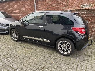 škoda osobní automobily Citroën DS3 e-HDI 1.6 So Chic 2012/3